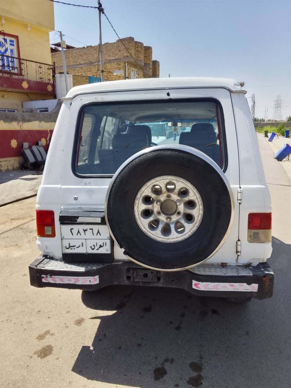 السلام عليكم مسيوبشي باجيرو استيشن رقم اربيل تحويل مباشر سنويه منتهيه كير مكينه مكفوله حداديه 70 /100  تايرات  نص عمر   مكان واسط كوت الفلاحية سعر 34 رقم الهاتف ***********
