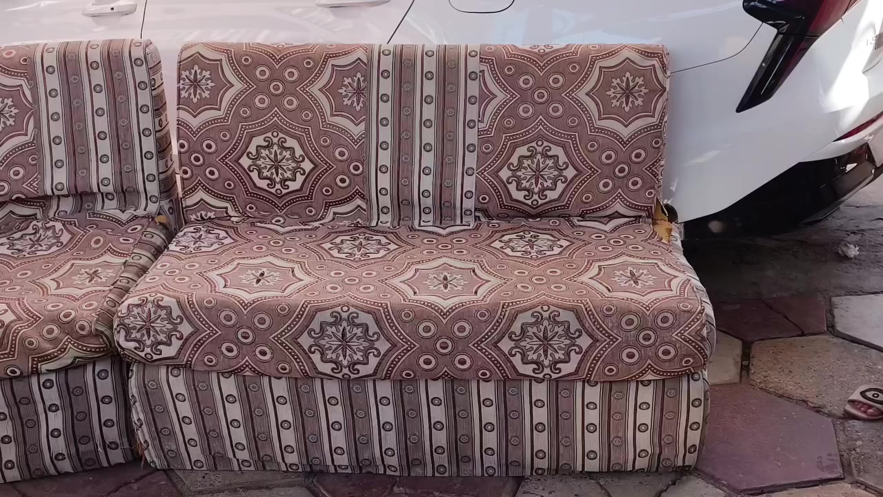 قنفات اسفنج غير مدوشمات في البصره الجمعيات
السعر 140 وبيها مجال


**إذا كنت صاحب هذا الإعلان وتريد حذفه لأي سبب، رجاءا أرسل رسالة إلى الدعم الفني**