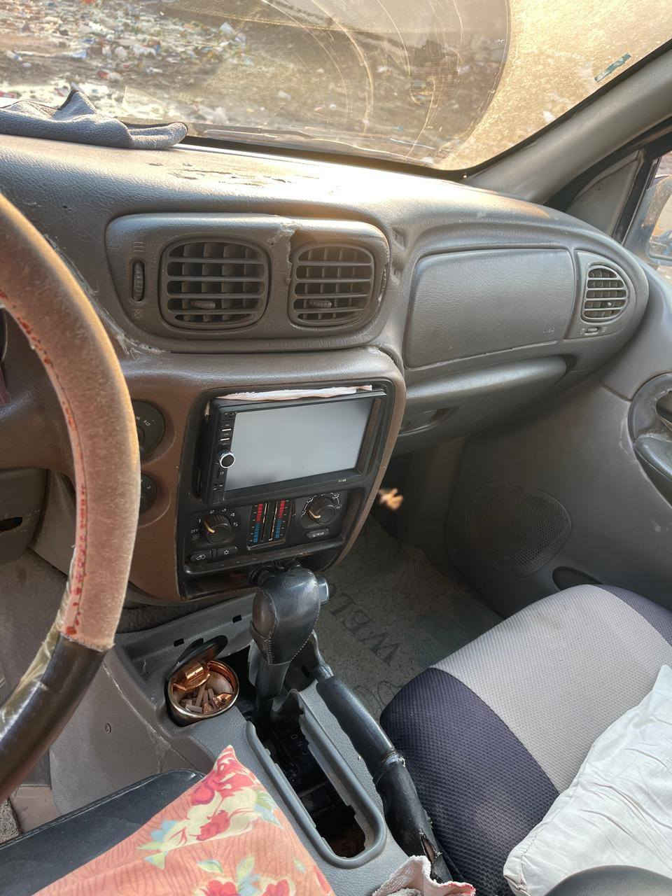 سلام عليكم سياره أدوات  مكينه بحاله جيده وخلل بالكير  نمره البك ماكو سعر 15 ورقه مكلف بالنشر. للاستفسار الاتصال  ***********
