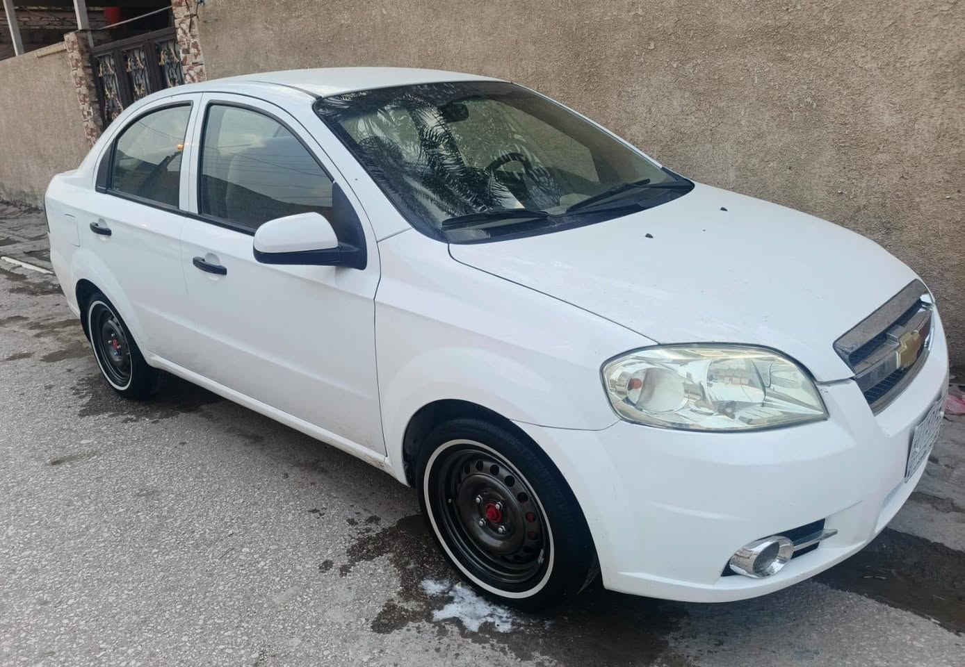 افيو موديل 2015
محرك كير حداديه تبريد جاهزه

تخم تاير جديد 

بيها قطعين صبغ بدون دواخل 
السعر 79 وبيها مجال 

مكان السياره بالنجف الاشرف

للاستفسار الاتصال ع الرقم 

***********
