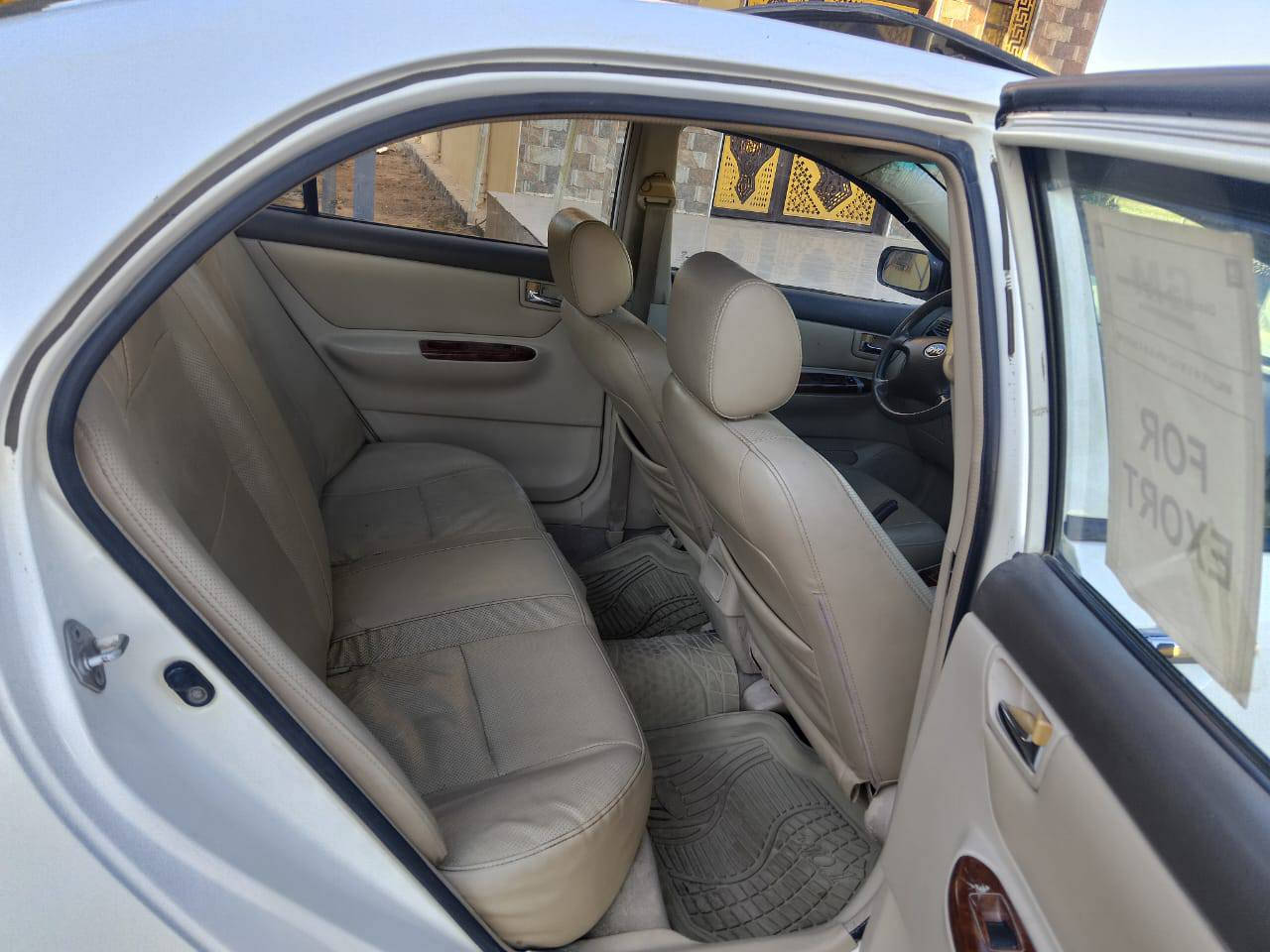 سلام عليكم بيوايدي مديل 2013
مكفول من الضربه ولتبديل ماعده مكانين بارد راشهن صبغ 
ولباقي كفاله عامه سياره على وضع الشركه 
مكينه وكير شرط وضع شركه حداديه جديده تخم تاير جديد كهربائيات كله شغاله سياره فول مواصفات السعر 60 وبيه مجال لطيبين مكان السياره ديوانيه قضاء الشاميه الرقم 
***********
