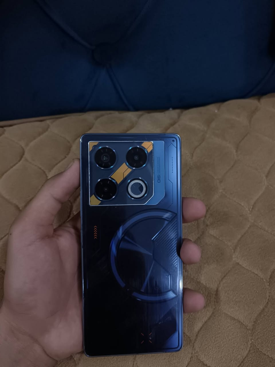 120فريم يرهم مراوس 
السلام عليكم انفنكس جييتي 20برو الجهاز غني عن التعريف ذاكره 256 ببجي 120فريم نضافة 100٪ مكفول من الشخط كامرات فول دقة يرهم مراوس السعر 210 مكاني رميثة ***********
