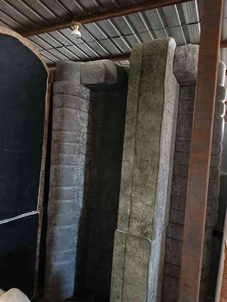 انواع الاثاث المنزليه العنوان كاطون الرحمه قرب افران دبي
مستعدون ايظن لشراء جميع الاثاث ***********
