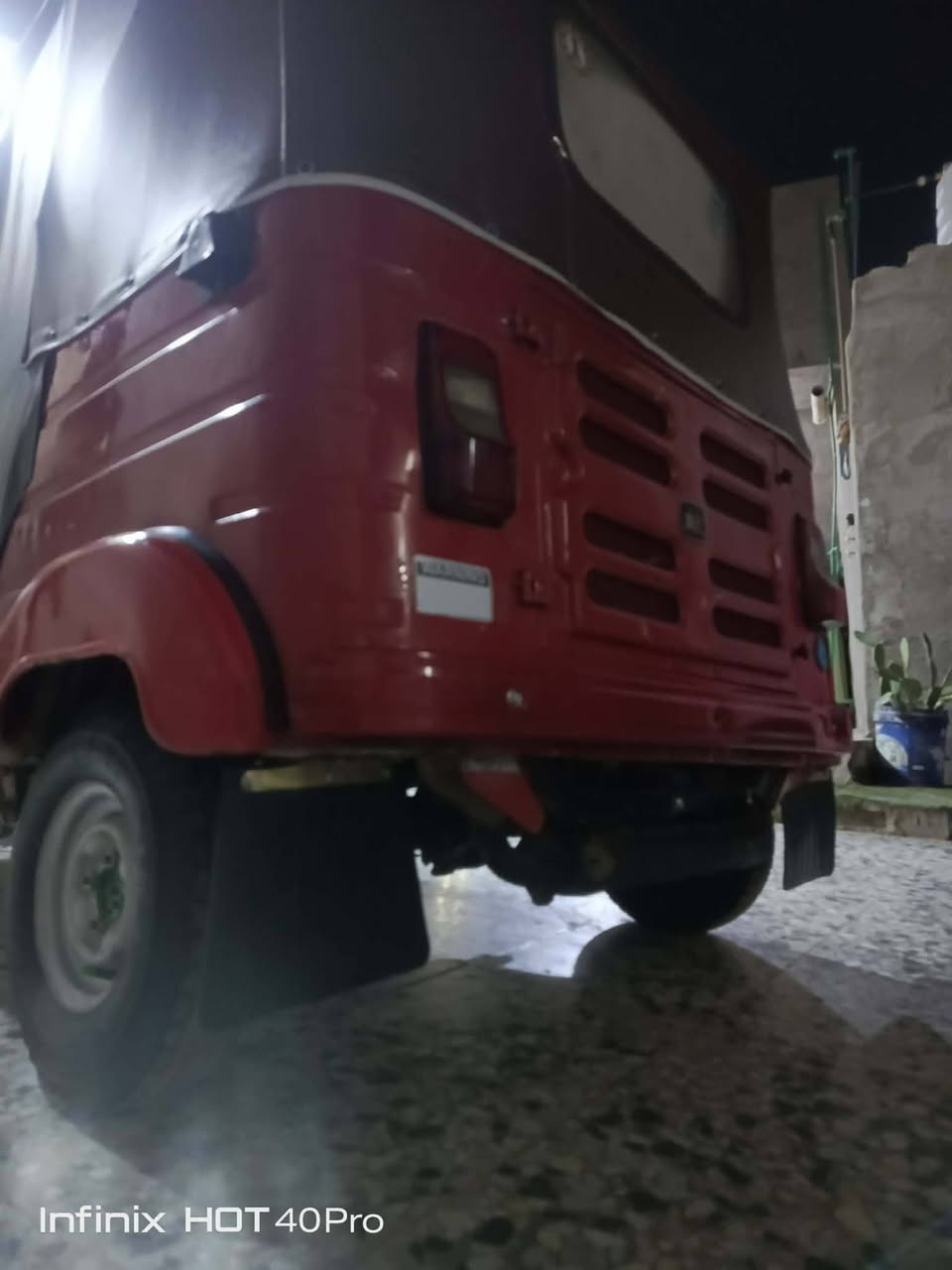 سلام عليكم تكتك للبيع موديل عشرين شهر 12 رقم بغداد بسمي لا تنقيص ولا تبخير تكتك حلوه وكامله كل نقص مابيها  السعر 6800 وبيها مجال حق الجيه المكان بغداد ***********
