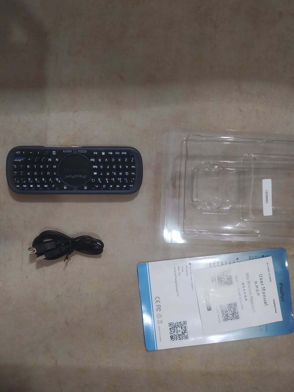 السلام عليكم كيبور مني مع ماوس مدمج مثل مااموضح بالصور نظام تشغيله بطاريات ريمونت مع وصلة للجهاز المرتبط بيه كيبورت عملي وخفيف متنقل يعمل على جميع الاجهزة السعر 10 الاف


**إذا كنت صاحب هذا الإعلان وتريد حذفه لأي سبب، رجاءا أرسل رسالة إلى الدعم الفني**