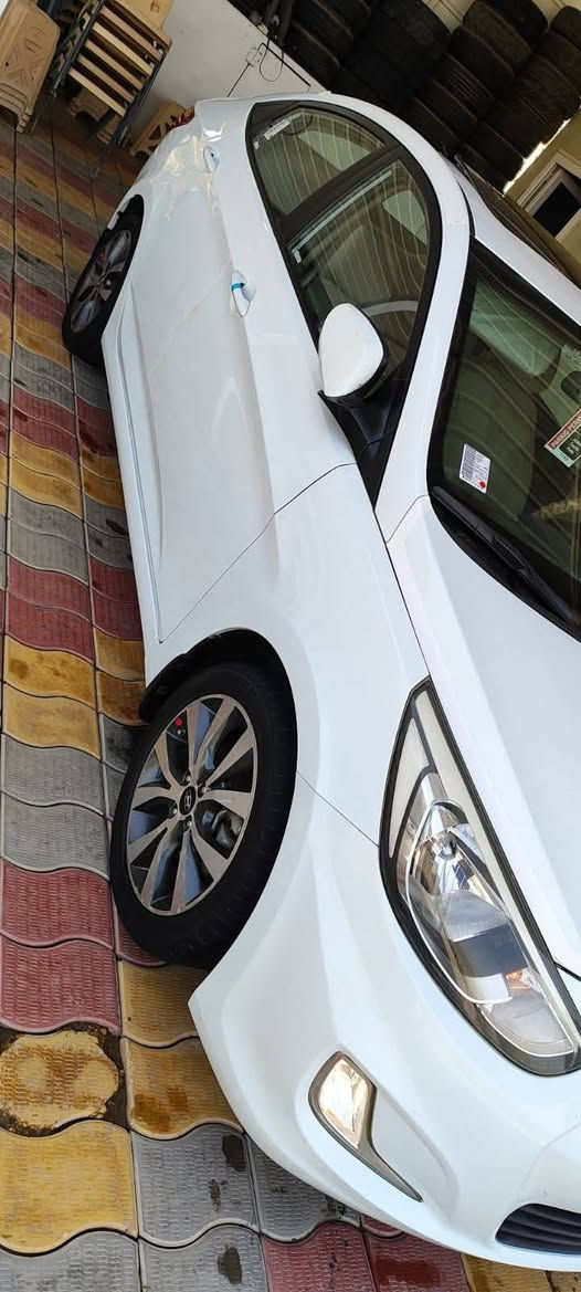 السلام عليكم ورحمه الله وبركاته 

اكسنت للبيع فقط فقط 
موديل 16 رقم قادسيه الماني مداور ثاني يوم 
مشروع وطني سنويه ل27 
كفاله عامه خليجي 
سياره جديده فول مواصفات 
فتحه 
تحكم ستيرن جهتين 
شاشه لابتوب 
اشاير بالمري 
وباقي المواصفات معروفه 
مكينه 1600 قطرتين المرغوب 
حداديه تايرات باتري كله جديد عليه ادامه جديده 
المكان النجف العباسيه 
الرقم ***********
