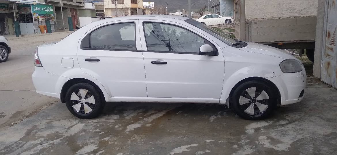 ئەڤیۆ مۆدیلی 2011 تۆماتیک چوارجام کارەبا ناوزەرد تایەی تازە سەنەوی تەواو بوە.***********...***********
