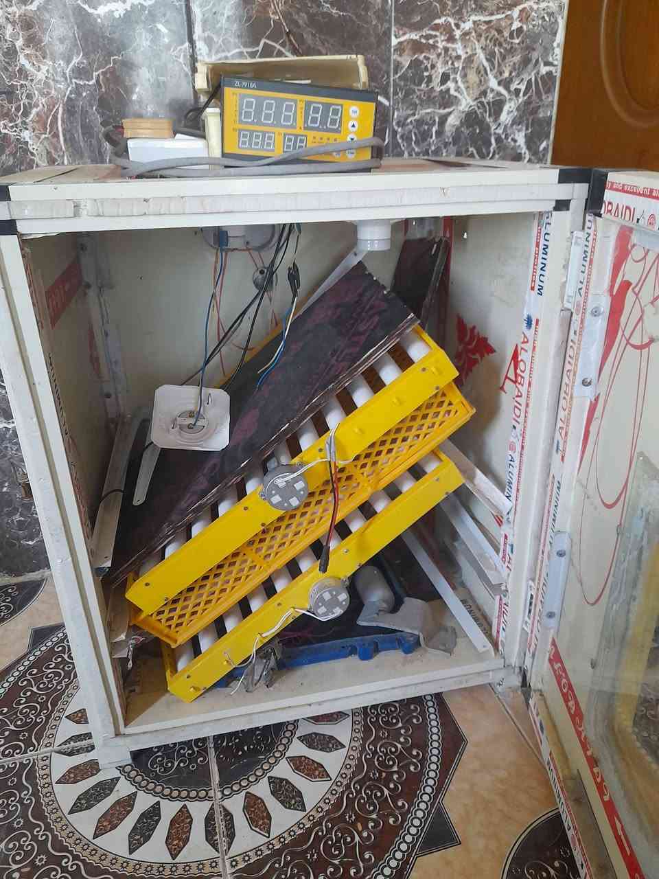 فقاسه فول اوتوماتيك يرادله بس ترتيب و فإن مكاني البصره الهارثه ***********
