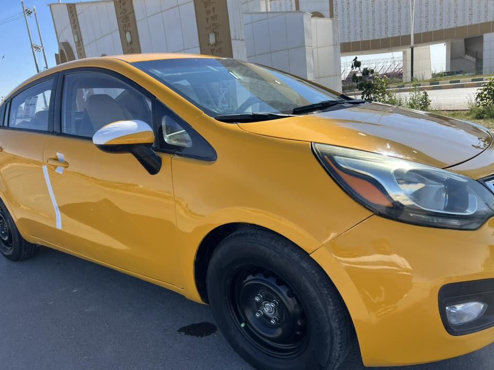 سلام عليكم
كيا ريو 2013 خليجي محرك 1600 سياره جديده وجاهزه كير محرك حداديه تخم تاير مصفره هيئه وغرامات رقم بغداد سنويه مجدده العنوان ناصريه مركز السعر 78 وبيها مجال بسيط للاستفسار اتصل ع الرقم ***********
