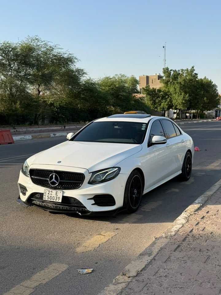 مارسدس E300  للبيع
2017 ماشية 124 كيلو
امريكية حادث بنيد فقط مبدل لون وبيهة بارد بلباب فقط
رقم اربيل 
مواصفات فول للاخير 
السعر 21 قفل قفل لتجيتي تعاملني رجاء
مكاني بغداد الطالبية 
***********
