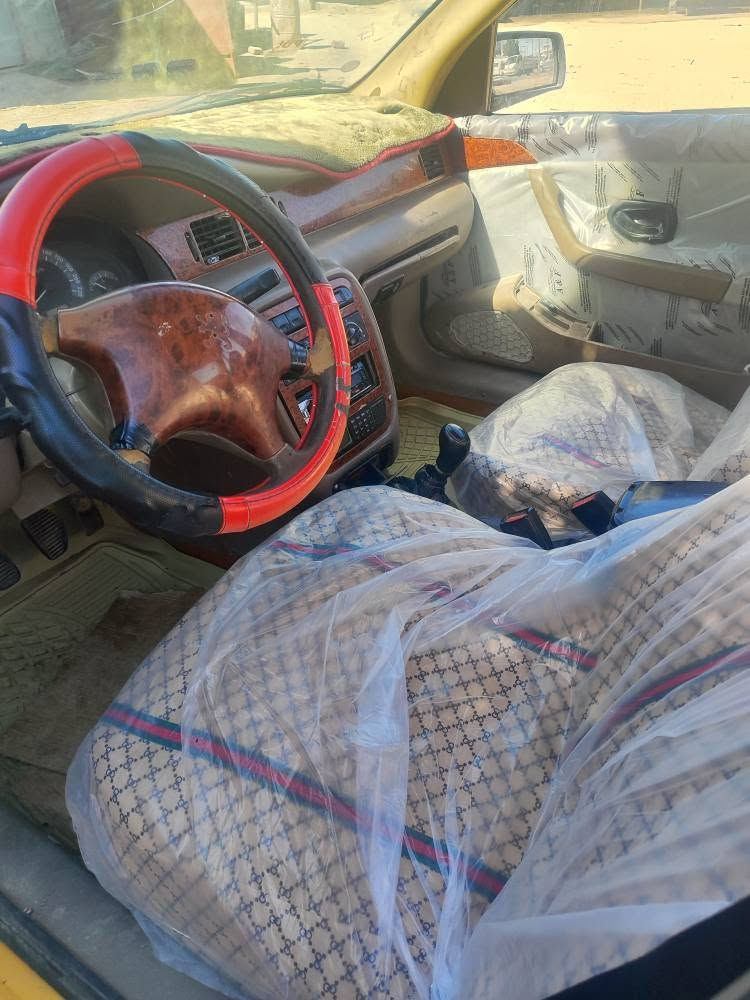 سمند موديل12 مكينه وكير مكفولات لاتنقيص ولاتبخير توني مسويه حداديه عامه مشط ودبلات
وكارتون حداده كامل ودرايمات جدد تبريد منضومه كامله  فتحت دشبول وبدلت فان وفابريتر الله شاهد تبريدها ثلج  كهربائياتها كلها على الابلاد ضفيره مكينه بلكارتون  تخم تاير جديد .بطاين بيبان جدد بس اني دوشمته احلى والله تاخذ سياره جاهزه منطول لطول، العنوان البصرة الدير،*********** البصرة, العراق
