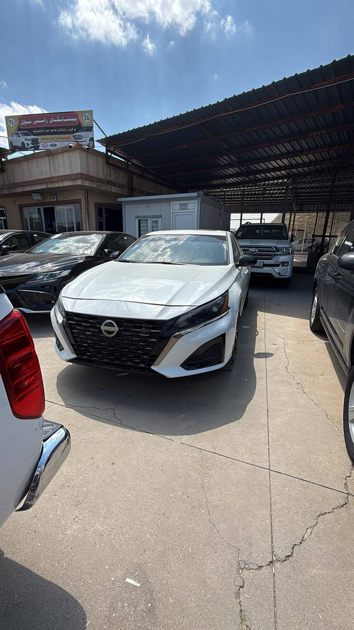 Altima modle 2024 sr plus
Bonedw chamalx boyax be nawgrtn
3 mang kati lagala 
Nrxer $177
 +964 775 523 8483.


**إذا كنت صاحب هذا الإعلان وتريد حذفه لأي سبب، رجاءا أرسل رسالة إلى الدعم الفني**
