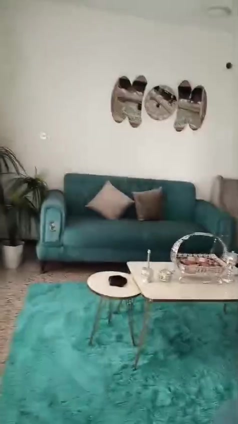 بيت للبيع بجسر ديالى نهايه سوق رياض قرب هيثم ابو الاسواق مساحه 120بيت جديد كولش مناقصه اي شي متصرف عليه اي شي سعر اتصل وبيك خير وتدلل ***********
