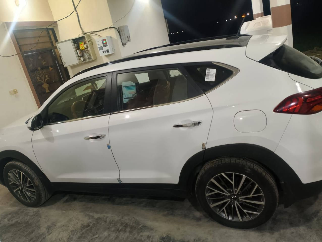 توسان خليجي فول مواصفات 1/1
موديل 2019 كشن كهرباء بنيراما اومواصفاته معروفه الفول اوبيه كم خدش جداً بصيطات اله تقرب عليه يالله تبين السعره. 208 اوبيه مجال حييل بصيط الاستفسار الاتصال علا الارقام التاليه

***********

‏‪0775 971 3774‬‏
