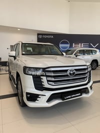 لاندكروزر GXR limited s  زيرو موديل 26 وكالة ضمان وصيانات مجانية للأست...