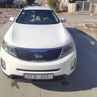 سيارة سورينتو 2013 شكل 2014 4 سلندر لا ضرر ولا صبغ بيها ملاحظات گدام ا...