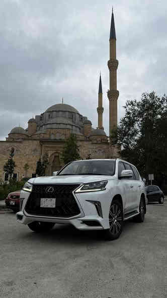 لكزس lx570 2018

ماشيه 143 الف 
باسمي السيارة 
رقم بغداد مشروع وطني 30730

عليها نانوا فقط دعاميه و تكم و جاملغ

كفاله عامه (( فقط الدعامية الاماميه بيها صبغ ))

مواصفات لكزس معروفه 
كامرات 350 ، رادارات ، فتحه ، تبريد تدفئة مقاعد امامي خلفي  ، جكات ، 5 وضعيات قيادة 

مكان سيارة بصرة 

سعر 775 بيها مجال بسيط 

***********
