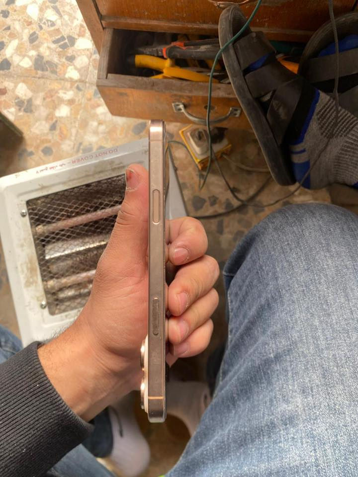 ايفون16بر ماكس ضمان ماستر بطارية 98نضافة 100/100
السعر14000000
مكاني بغداد الكمالية
***********
