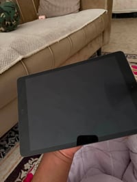 ايباد 9 • ٦٤ • نضيف