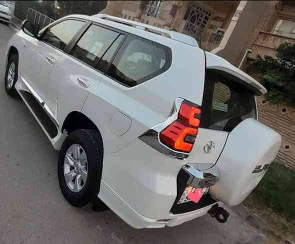 السلام عليكم برادو موديل 2020 وكالة ساس فئة TXS مكفوله موصفات 6سلندر كويتي دبل تانكي  كشنات كهرباء جلد اصلي ماشيه 80 ألف رقم التلفون ***********
