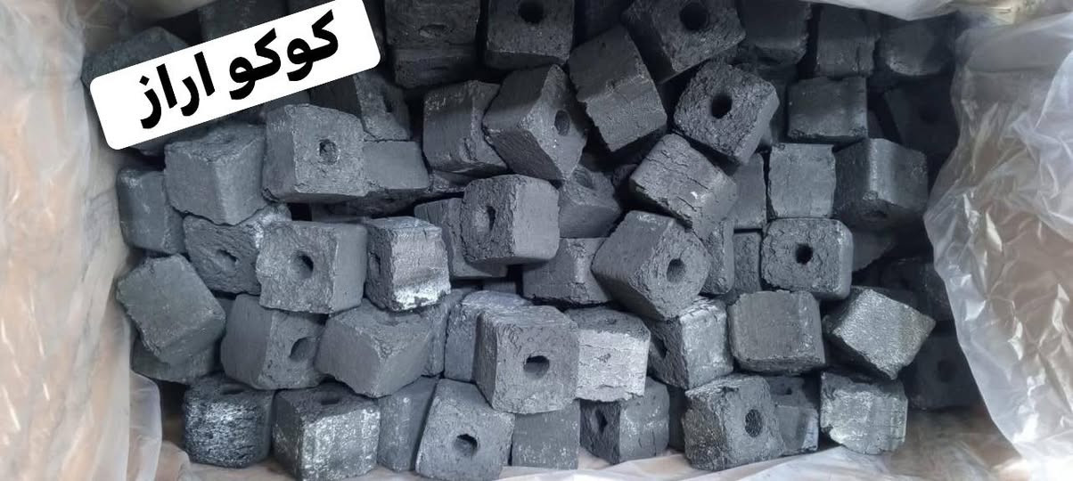 افحم فحم الطبيعي بـ وزن 4 كيلو 
وبطعم حقيقي حلقوم صافي
رخيصه ودرجة اولى وافضل حتى من موجود بالسوق
توهج ورماد واشتعال ويطول على فنجان 
شرط ريحه نهائيااااااً ماكو صفررررر 
فحمة قافلة ومكفوله للاخير 

فحم كوكو اراز
جملة فقط ***********
