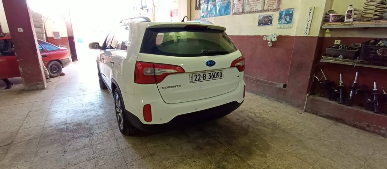 السلام عليكم
سيرنتو ٢٠١٣ شكل ٢٠١٤
فول مواصفات
بدون ضرضر بدون صبغ
بانوراما
٧ راكب
الداخل صحراوي
طخم تاير جديد +باتري جديد
محرك + كير شرط
كاربون بانزين
هزه جديده
تحويل او وكاله
السعر 🛑🛑185🛑🛑
الاستفسار ***********
