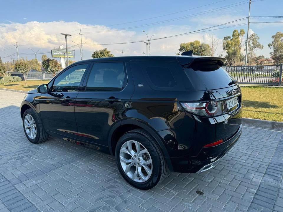 لاندروفر  دسكفري2018 خليجي
رقم اربيل باسمي السياره
فول مواصفات
مابيهه حادث السياره مكفوله فقط شخص باب السائق
السياره مابيهه مصرف
مكان السياره البياع 
السعر175ورقه
رقم الهاتف 
***********
