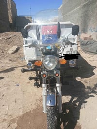 للبيع شاينك جمرة موديل 23مرقمة رقم نكليزي بغداد بعدها جديدة تخم تاير ب...