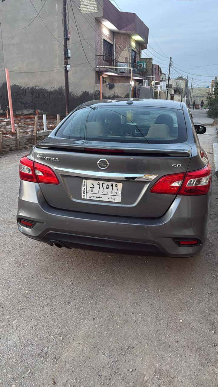 مكلف بالنشر .. للبيع نيسان سنترا SR السيارة خير من الله كير محرك صدر تخم تاير داخل السيارة مواصفات هاي لفئة معروفة بصمة تشغيل وأبواب والشاشة بلاد حادثها مرفق بالمنشور بيها أربع قطع صبغ البنيد بارد بدون صبغ السنوية لغاية ٢٦ ( سعرها ١٠٥ وبيها مجال إن شاء الله )
رقم تلفون *********** جليل ابوعلي الجوداوي  صاحب السيارة
