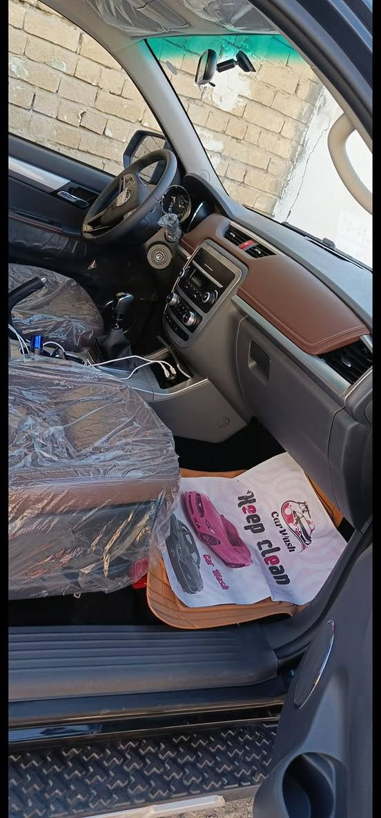 بيكب وحش أسود امتياز ألماني فور ويل
الموديل 25 زيرو 
السعر 154 ورقة 
ضمان 6 سنوات 
مع تبديل دهن وفلتر سنتين ***********:::!! ***********
