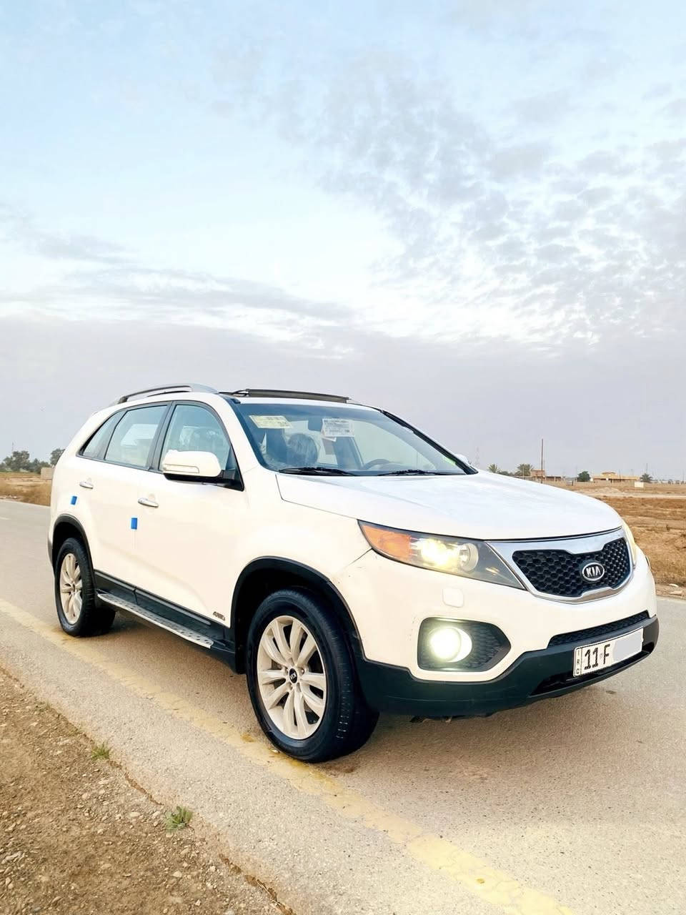 سلام عليكم للبيع سورنتو موديل 2010 خليجي رقم بغداد الإنكليزي بسمي تحويل مباشر 
مكفول مكينه 6 سلندر بلادي مامفتوح و كير حداديه صدر خلفي وأمامي مكفول
تبريد 3 قطع ثلج :❄️ 
. كشنات جلد كهربا وتدفئة
فول مواصفات بصمه + بني روما قماره + مرايه شفط قياده ذاتيه + بصمه أبواب + لايت زنون +زراك لايت نخم تاير جديد
السياره مكفوله كفاله عامه ماعده القبق الجنطه فقط السعر / 147 وبيها مجال بسيط 
العنوان / بغداد جسر ديالى الجديد 
التصال فقط . ***********
