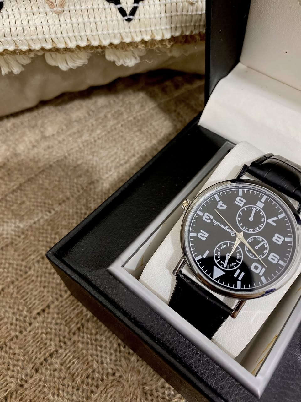 ساعات رجالية انيقة متوفرة في متجرنا

 
للطلب دايركت 📩
متوفر توصيل داخل العزيزية 
Chic._store


**إذا كنت صاحب هذا الإعلان وتريد حذفه لأي سبب، رجاءا أرسل رسالة إلى الدعم الفني**