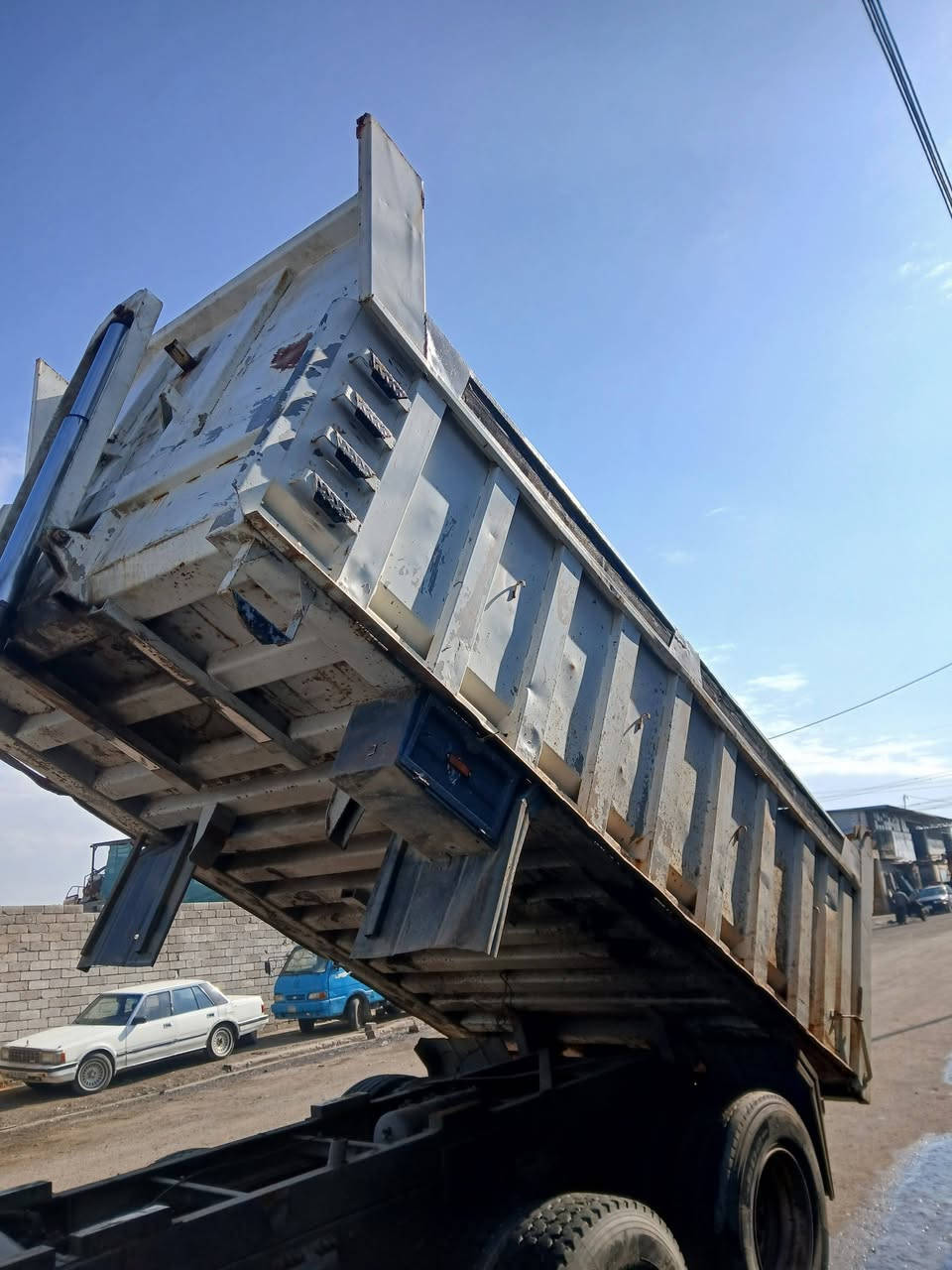 للبيع بدي سويدي طول 460
جاهز 
***********
مكان موصل صناعة وادي عكاب
