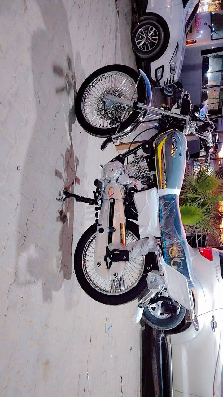 دراجه للبيع نامي موديل ٢٥ وضع شركه كلا عل بلاد سويج من كلشي منفيس محرك سبانه ما طاخته شلعه نشاط فول دشبول اكتروني دراجه حلوه وراجان مو شراي لا تعبني وتكسر بحلال العالم شراي خابرني *********** مكاني كركوك
