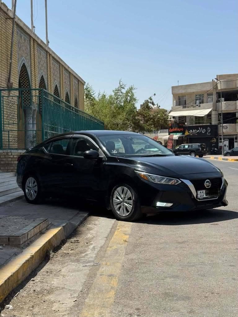السلام عليكم حبايب
للبيع او المراوس نيسان سنترا 2023 وارد امريكي حادث جدا بسيط حافه البنيد ومصبوغ نص البنيد رقم بغداد ب اسمي تحويل ثاني يوم مكينه 2000 مكينه كير مكفولات السياره شخط مابيها السياره برغي ممفتوح بيها تخم تاير جديد باتري جديد تبريد ثلج بصمه رادارات توقف ذاتي تحديد مسار شاشه كامرا دواره شادلها منظومه زنون نهار كدامك السياره رايدها ب 133 وبيها مجال مكاني الاعظميه 
*********** بغداد, العراق
