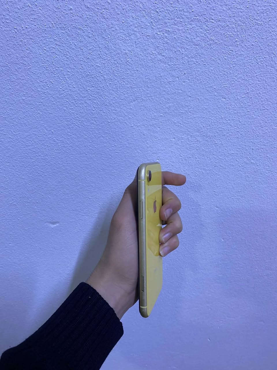 اكس ار للبيع
مامفتوح شرط 
ذاكره 64
بطارية 84
تك سمكرت
سعر 160
رقم ***********
