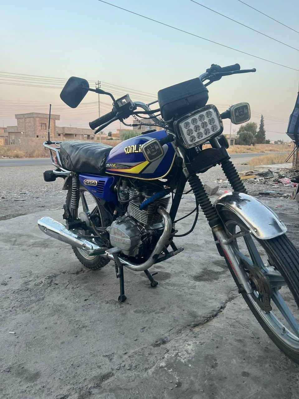 سيفان 20 نضافه كدام العين معمر مرة وحده نشاط فول🩵 سعر 450 بي مجال *********** اتصل وبيك خير تدلل
