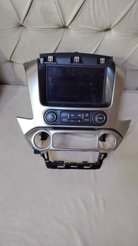 شاشه تاهو من 2015 ل 19 07804486217