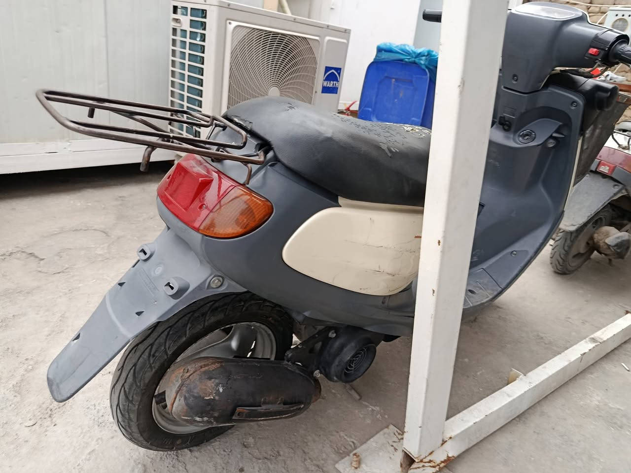 دراجه منغولي للبيع
مره وحده مجفته
دراجه شلعه نظيفه
مرتبه سعرها 450 بيها مجال 
مكانها حي الحر
*********** مكلف بنشر اتصل وبيك خير
