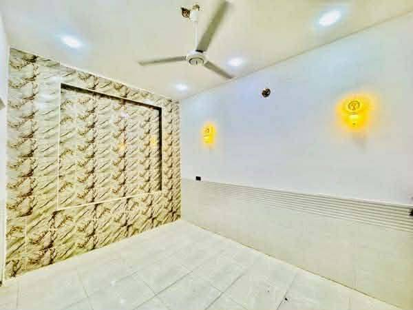 يا الله ( يعلن مكتب امير  )) بيت 🏡 للبيع ( مساحة ١٠٠ متر) مكانه نجف مجمع بيتي 2مقابيل مجمع لصلطان ( طابو صرف سند حر 🤩) شارعه ١٢ بصف شارع ١٥ يحتوي عله غرفه نوم 🛌 ومطبخ وصاله ومكشوفه وصحيات عدد ٢ وستقبال صطح شتايكر  خريطه كلش حلوه((سعر لبيت 70 وبي مجال 🤩)) وره لمدرسه استفسار نتصال او تساب ***********
