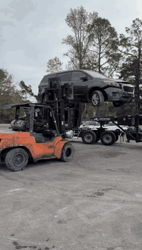 بسم لله وعلى بركة لله كما عودتكم شركة الراوي تقطيع السيارات  سيدونا من...