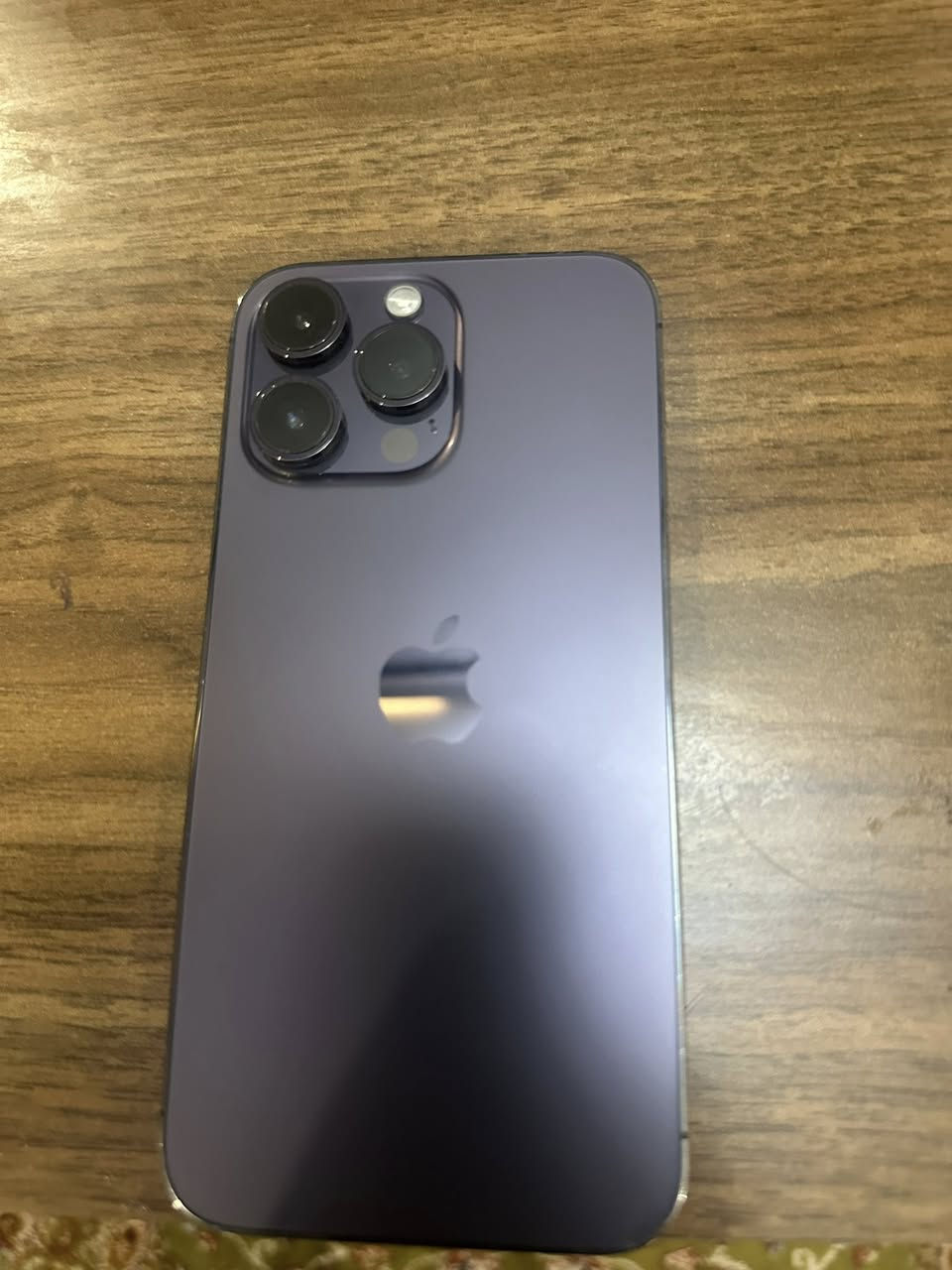 للبيع ايفون 📲 14promax
ذاكره 256
بطاريه 84
لون بنفسجي (الترند)
مبدل فقط شاشه نوعيه مفوله للأخير كلشي شغال إنترنيت اتصال 📞 كامره فيس ايدي الجهاز مال جناي كلش 
السعر 760الف وبي مجال للشراي 
عنواني بغداد الشعب ***********
