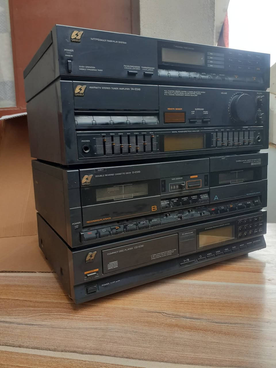 جهاز  سانسوي ياباني قديم
جهاز   متروك  يحتاج صيانة 
السعر    ٦٠   الف


**إذا كنت صاحب هذا الإعلان وتريد حذفه لأي سبب، رجاءا أرسل رسالة إلى الدعم الفني**