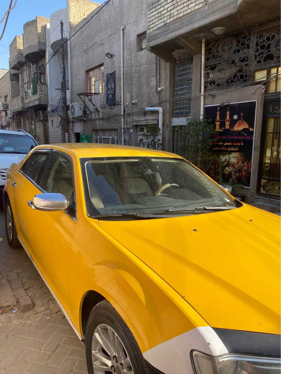اوباما كلايسر c 300 رقم بغداد موديل 2012 سيارة داخلة كلين بالعراق صار بيها جاملغ بدون ايرباك  تحويل ثاني يوم  ***********—*********** بغداد, العراق
