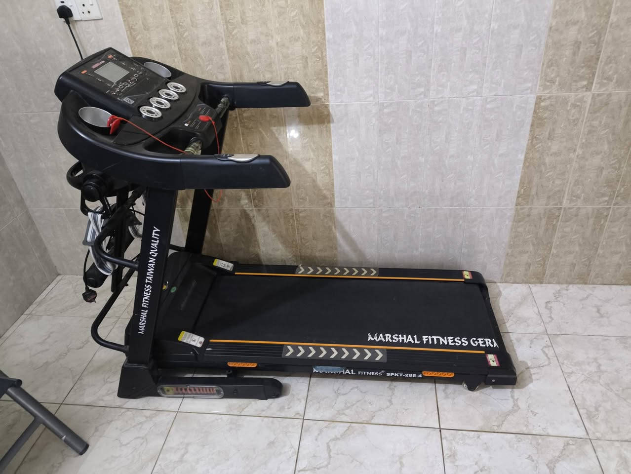 جهاز جري للبيع فول نظافه لبيع *********** السعر 300وبي مجال
