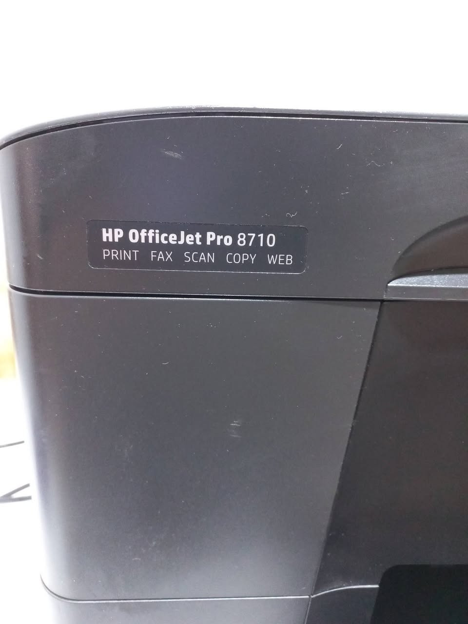 طابعة hp Officejet Pro 8710
طابعة مناسبة للمكاتب والطلاب وطباعة الملازم
مواصفات الطابعة
طباعة واستنساخ عادي وملون
وايفاي وكيبل usb طباعة من الموبايل والحاسبة
فيدر يسحب وجهين تلقائي
طباعة وجهين الورقة تلقائي
سرعة الطباعة 22 نسخة بالدقيقة
سعة كاسيت الورق 250 ورقة
رقم الكاترجات hp 953 وقابلات للحقن للحقنة الوحدة تطبع حوالي ال 1000 ~ 1500 نسخة
بيها مكان USB للارشفة والطباعة

السعر 190 الف وموجود توصيل


**إذا كنت صاحب هذا الإعلان وتريد حذفه لأي سبب، رجاءا أرسل رسالة إلى الدعم الفني**