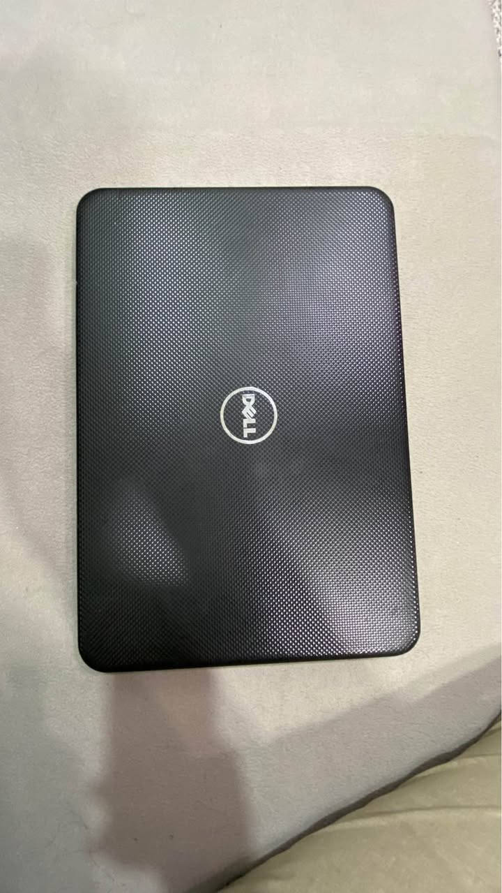 معالج intel i3
كارت شاشة مدمج Inspiron 3000 32MB
ذاكرة تخزين 126 SSD
حجم الشاشة 15.6
ملحقاته كارتونه + شاحنة
مفيد للدراسة والتصفح
السعر 150 ألف
واتساب *********** السماوا, المثنى
