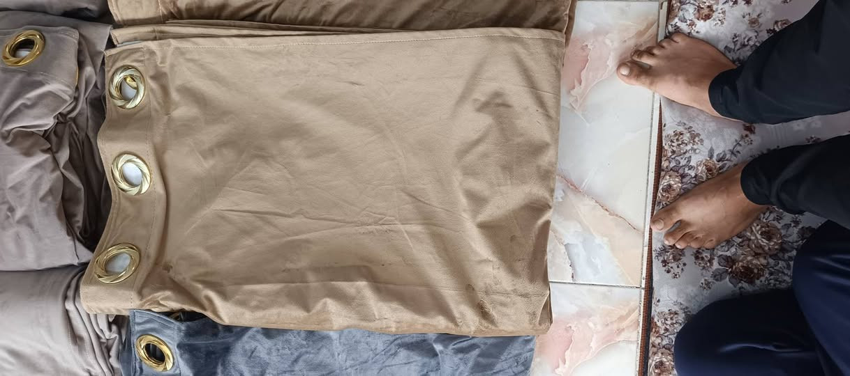 بردات مرتبة ونظيفة جدا كل وحده وسعرها اخت الجديد بدون اي عيب


**إذا كنت صاحب هذا الإعلان وتريد حذفه لأي سبب، رجاءا أرسل رسالة إلى الدعم الفني**