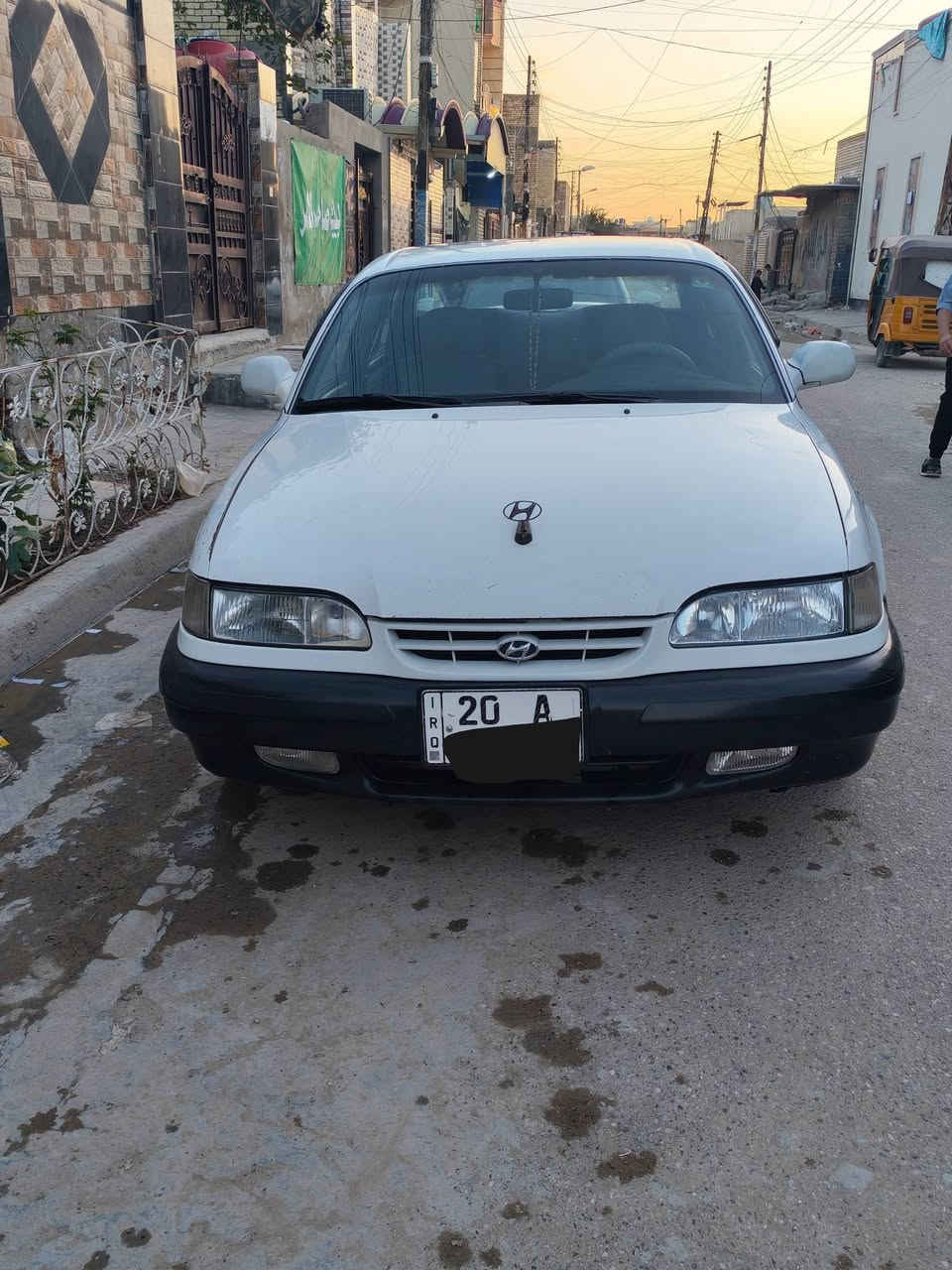 السلام عليكم اخوان عندي سوناتا تو مديل 1994 كير محرك خير من الله السياره شوفت عينكم نضيفه بواقع احلى من الصور عارضه 46ورقه وبيه مجال بسيط السياره بسمي
سنويه جديده مكان بغداد كفاءات العبيدي لتواصل ***********
