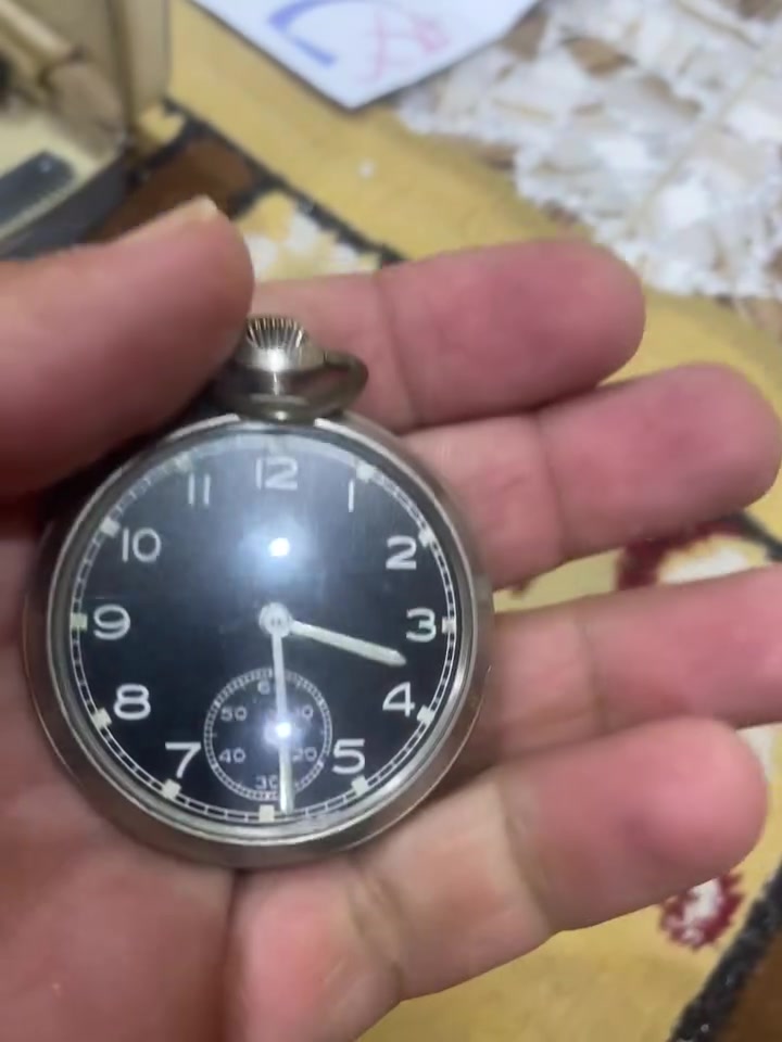 ساعه جيبيه شغال
يوجد توصيل 
تواصل خاص


**إذا كنت صاحب هذا الإعلان وتريد حذفه لأي سبب، رجاءا أرسل رسالة إلى الدعم الفني**